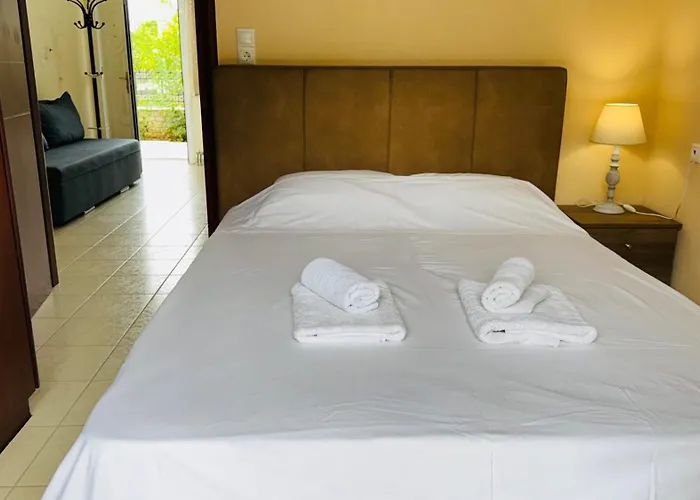 Petit House Under The Rocks Lägenhet *