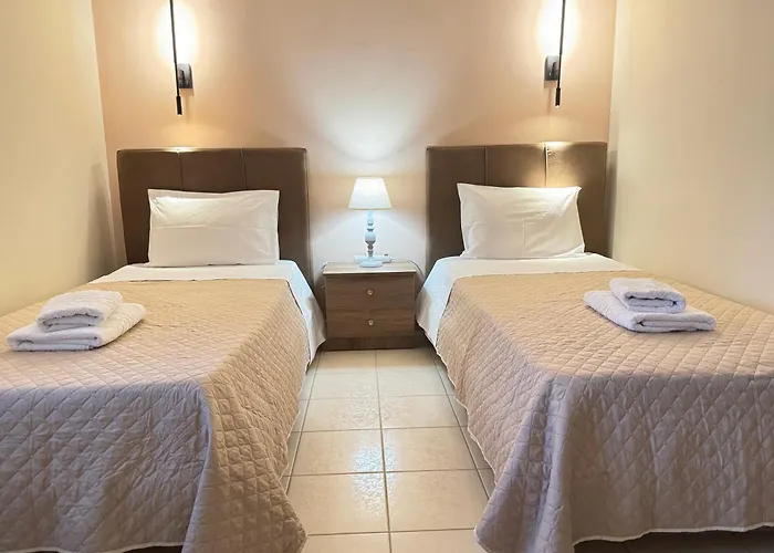 Petit House Under The Rocks * Kalampaka