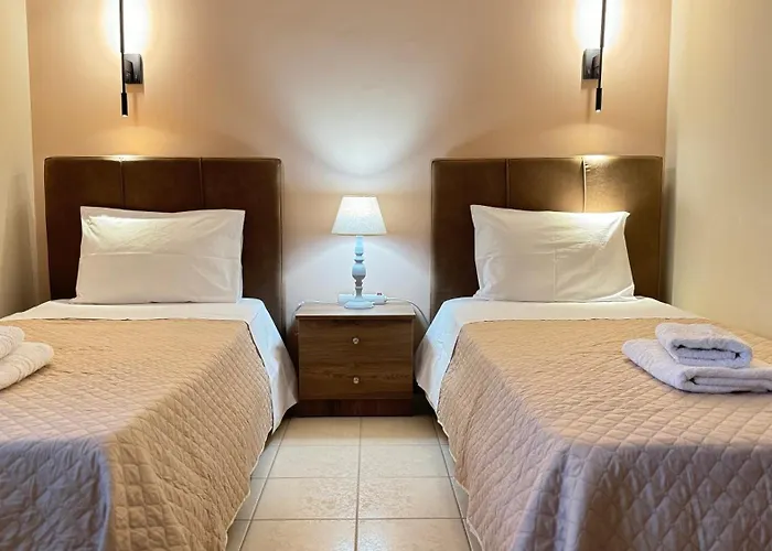 Petit House Under The Rocks