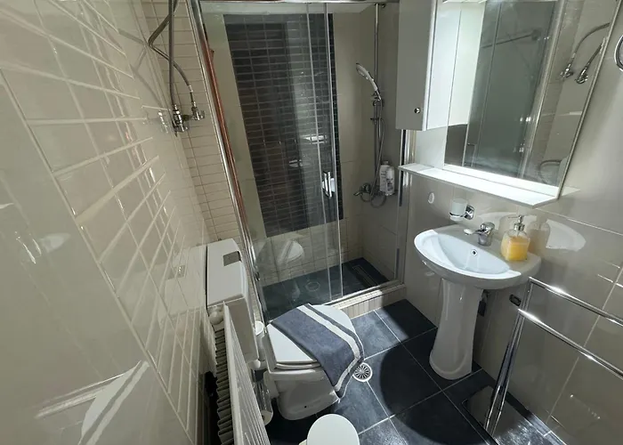 Petit House Under The Rocks * Kalambaka