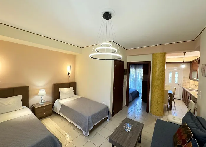 Petit House Under The Rocks Apartment Kalambaka